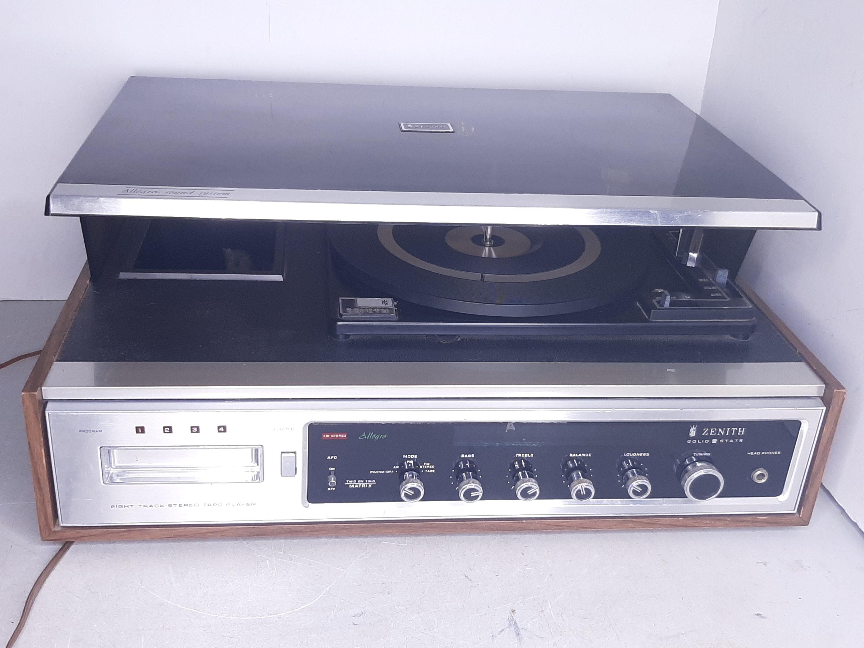 Vintage Zenith Allegro Sound System Model G587W for Parts