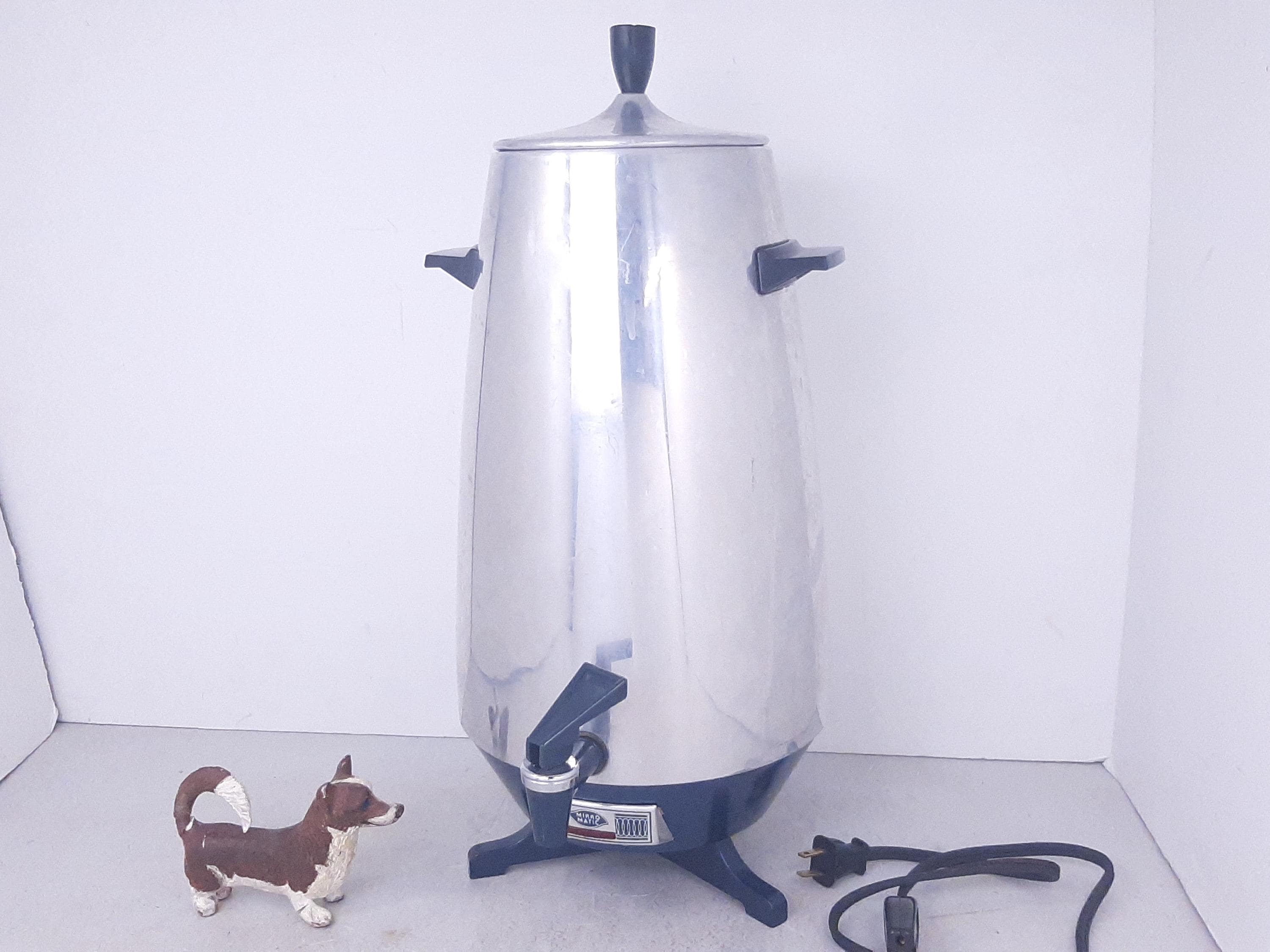 Vintage Mirro Matic Electric Percolator M0476 With Blue Base, 35