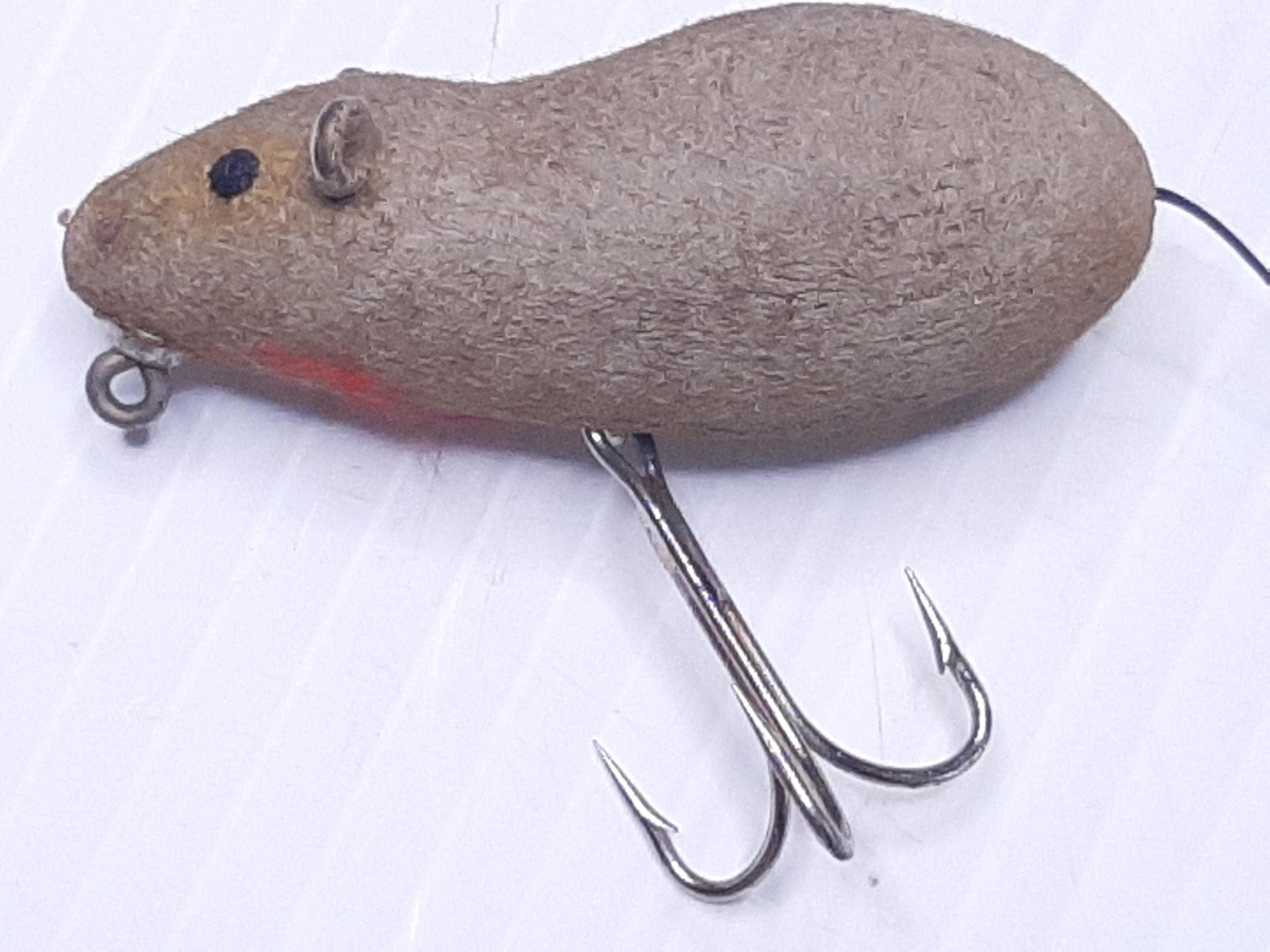 color fishing lures How Fishing Lure Color Changes With Water Depth