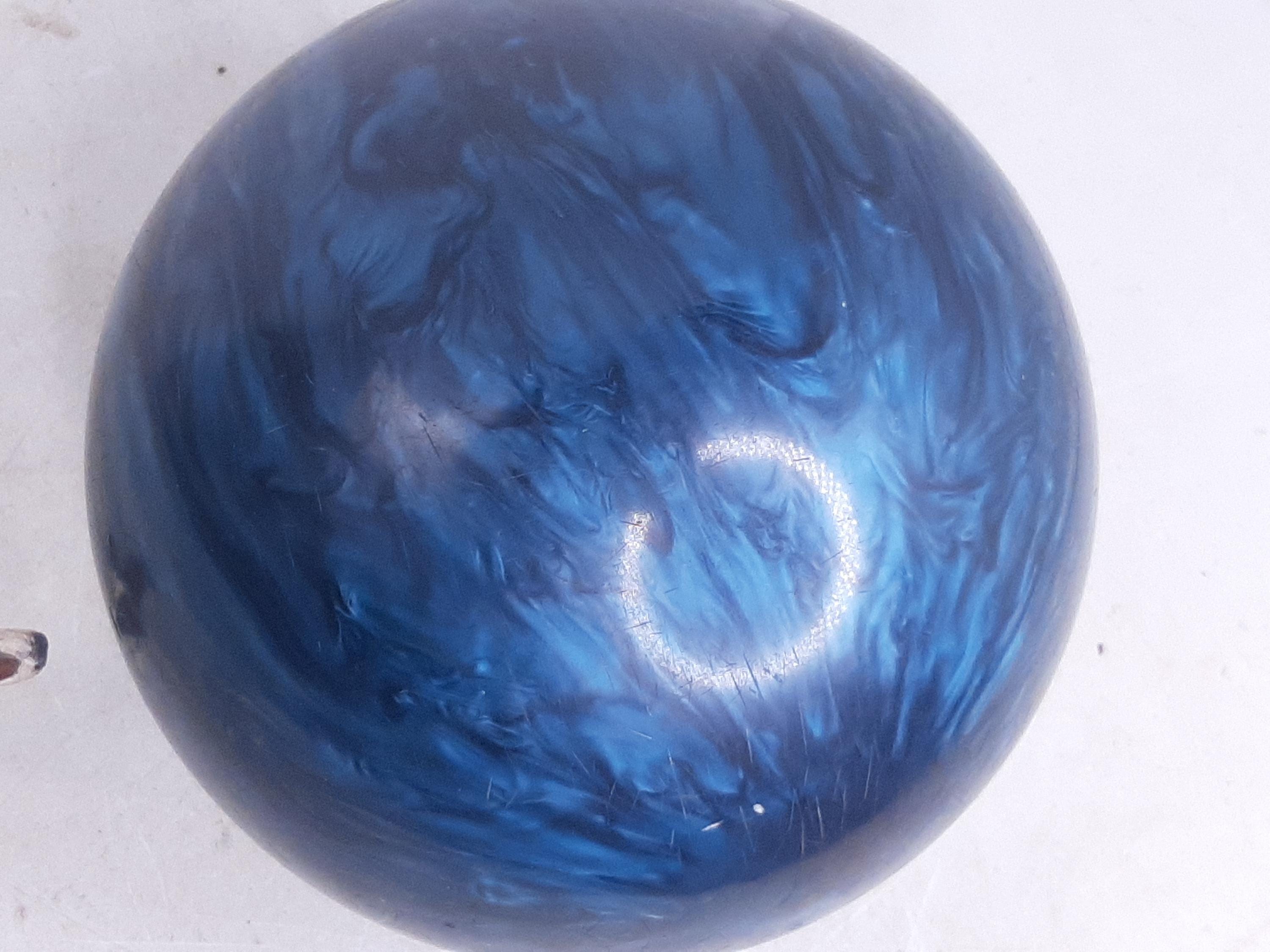 Vintage Galaxie 300 Blue Swirl Bowling Ball, 14lb 9oz Ball