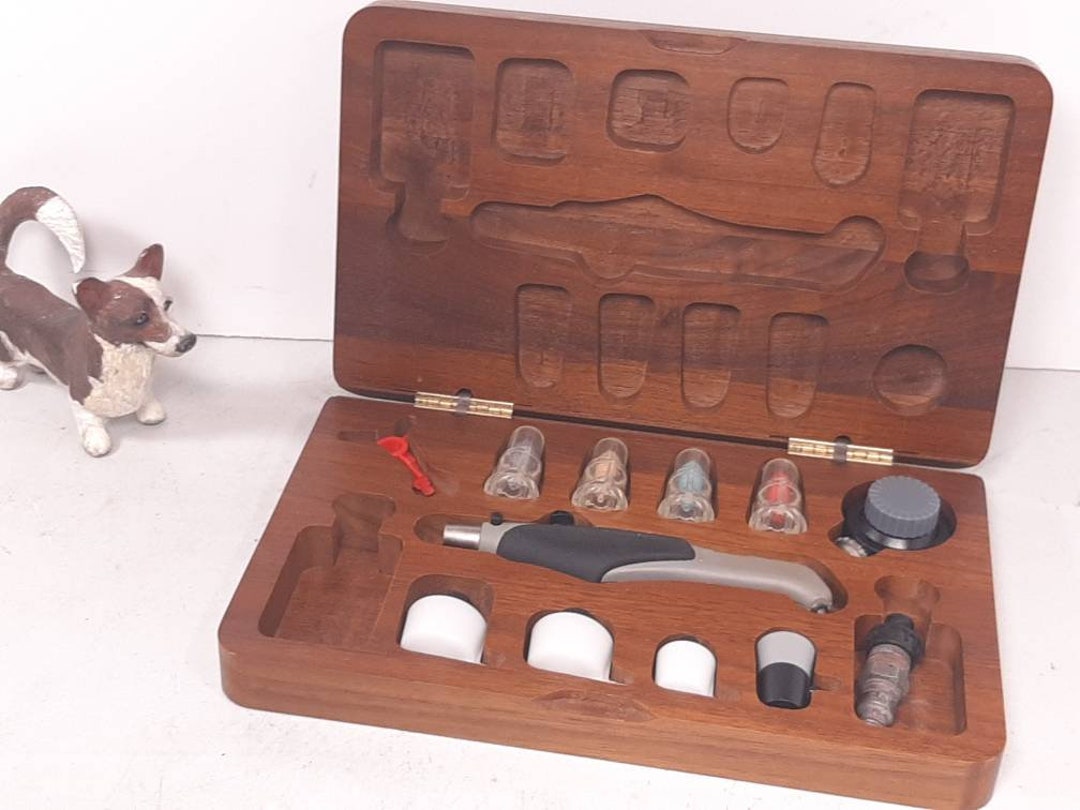 Vintage Testors Aztek A470 Double Action Airbrush & Some Accessories in