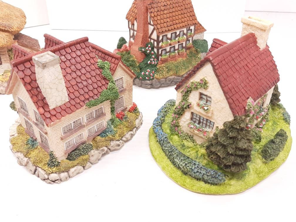 The Carlisle Miniature Cottages Olde England's Classic Cottages 2 Tudor Hall