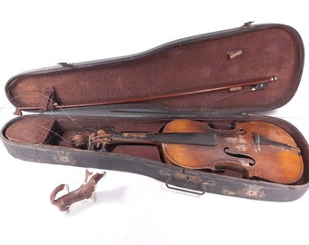 Antique 4/4 Violin & Bow in Wooden Case for Display/Repair, Top Separating, Back Has Repaired Crack, Bow Has Crack, No Bridge, Heavily Worn