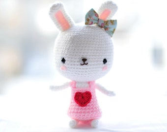 Sweetheart Bunny Crochet Pattern