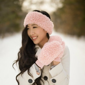 Crochet Faux Fur Mittens & Headband Patterns image 1