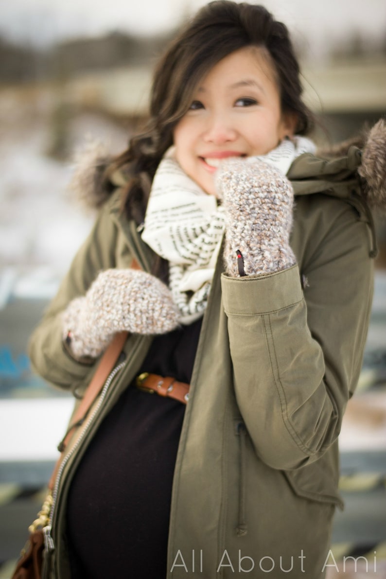 Cozy Crochet Mittens Pattern image 3