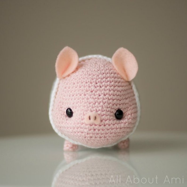 Chinese New Year Pig Crochet Pattern image 1