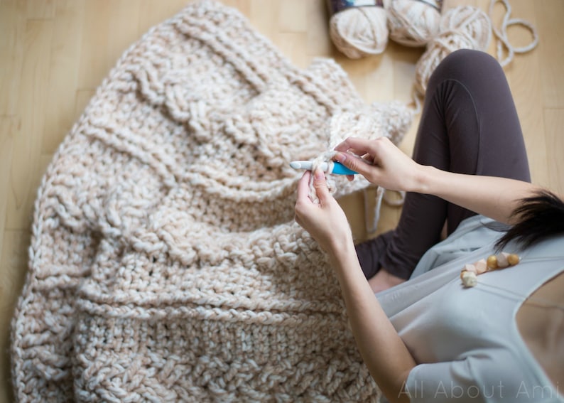 Chunky Braided Cabled Blanket Crochet Pattern image 3