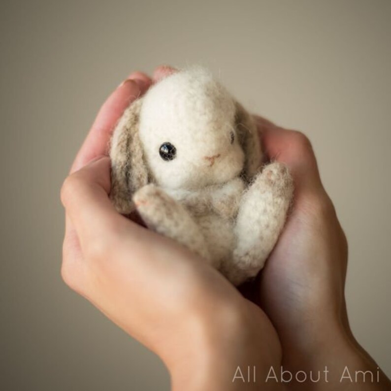 chinese new year rabbit puppet