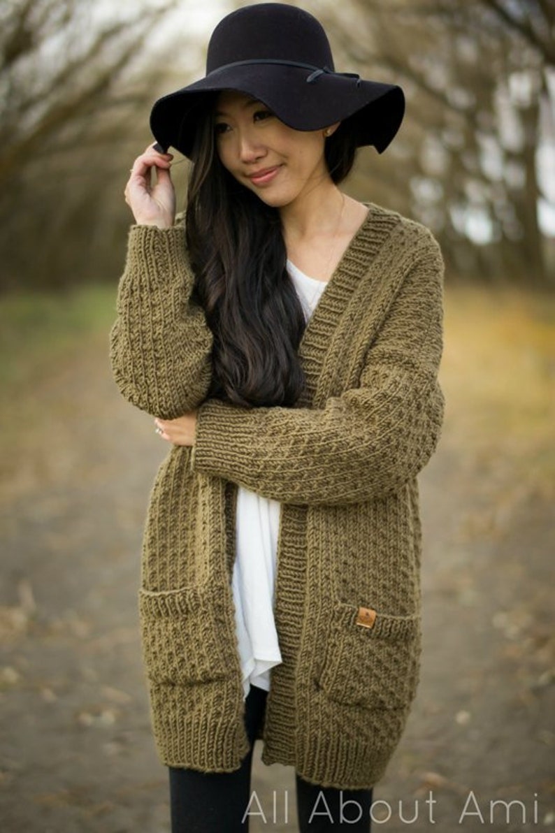 Dotty Cardigan Knit Pattern image 4