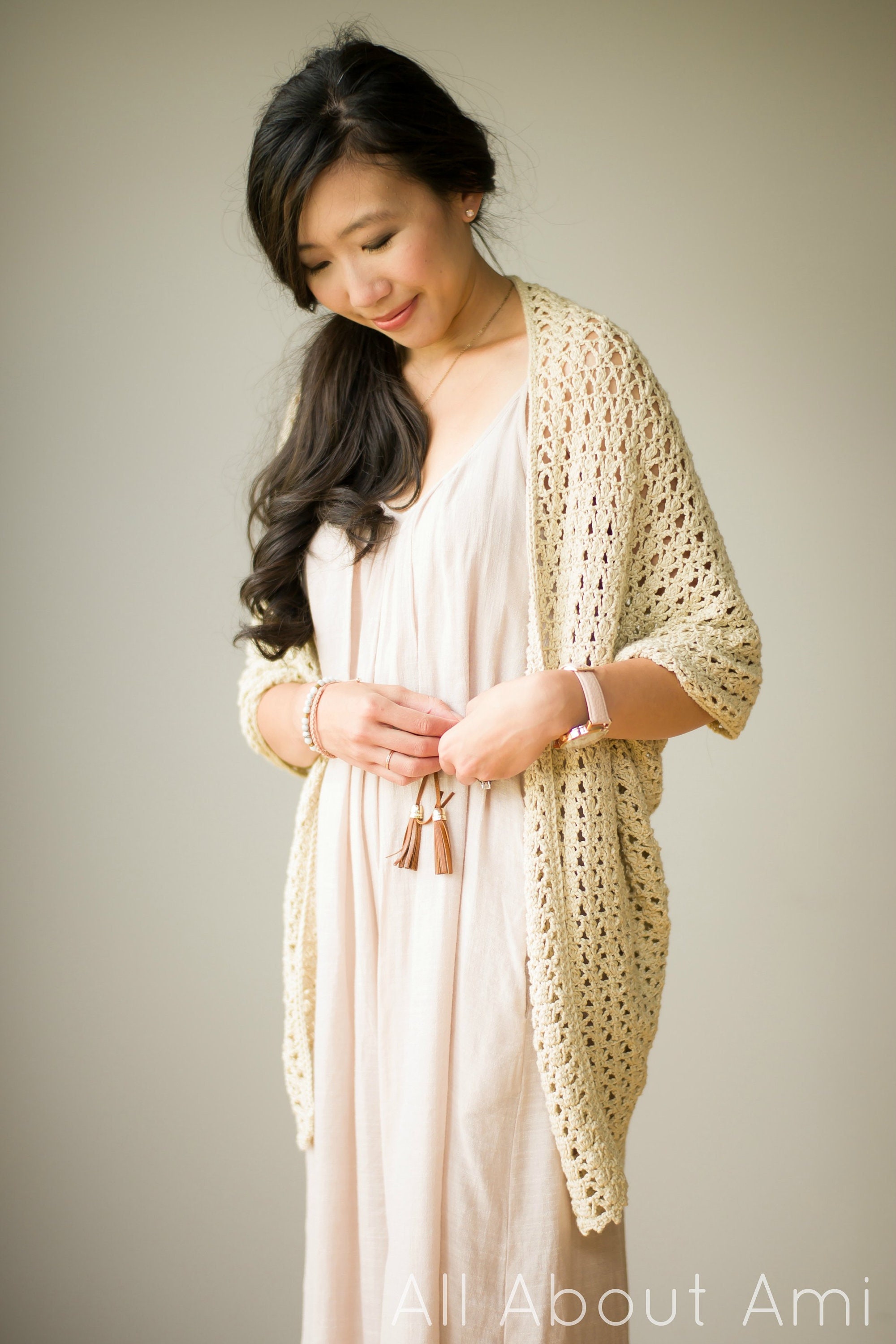 33 Lily Crochet Patterns for Bouquets, Home Decor, and Handmade Gifts 14 Calla Lily Cardigan Crochet