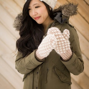 Bulky Thrummed Mittens Crochet Pattern image 2