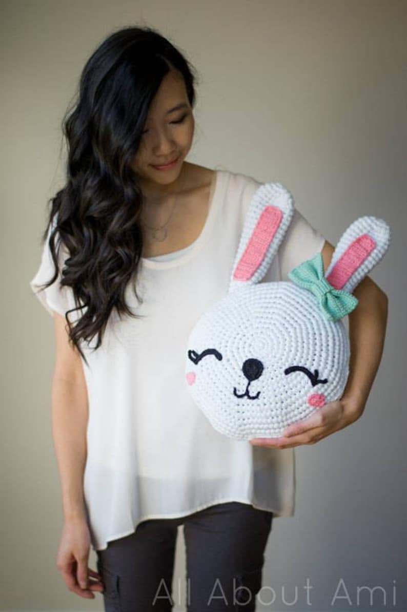 Snuggle Bunny Pillows Crochet Pattern image 3