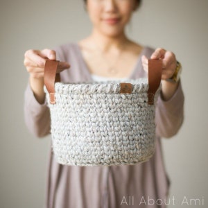 Waistcoat Basket Crochet Pattern image 7