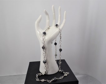 Black and White Swirl Bead and Chain Necklace