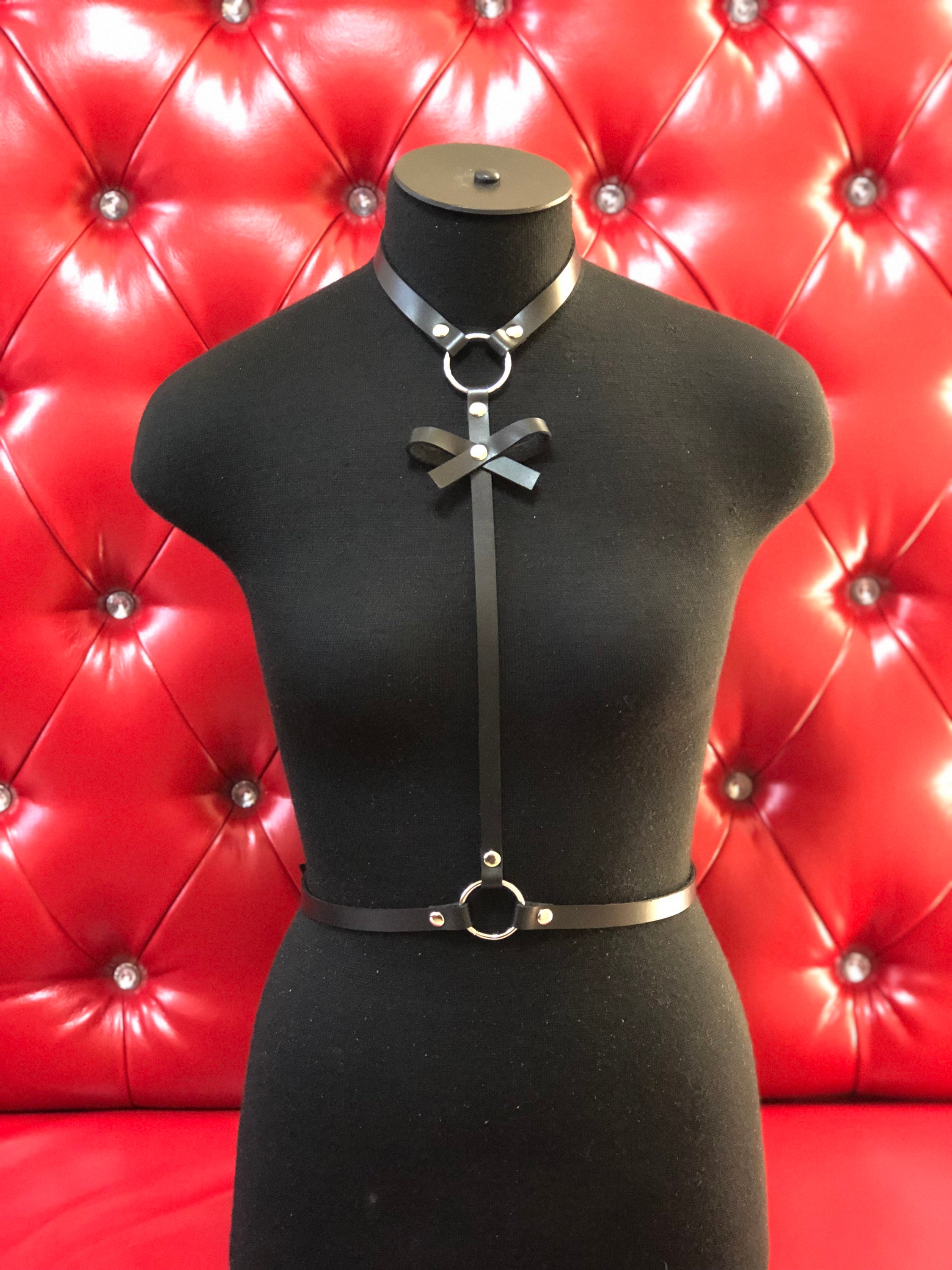 Arnés de cuero para mujeres / arnés de cuero / correas de Etsy