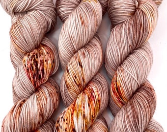 Hand Dyed Yarn "Caramel Mochaccino" Brown Beige Copper Red Gold Speckled BFL Bluefaced Leicester Nylon Fine Fingering Sock SW 463yds 100g