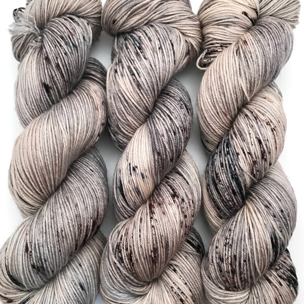 Hand Dyed Yarn "Silverbirchenstick" Grey Brown Tan Ecru Back Speckled Merino Fingering Yarn Superwash 438yds 100g