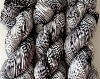 Hand Dyed Yarn "Scattered" Grey Silver Black Brown Speckled Polwarth Fingering SW 438yds 100g