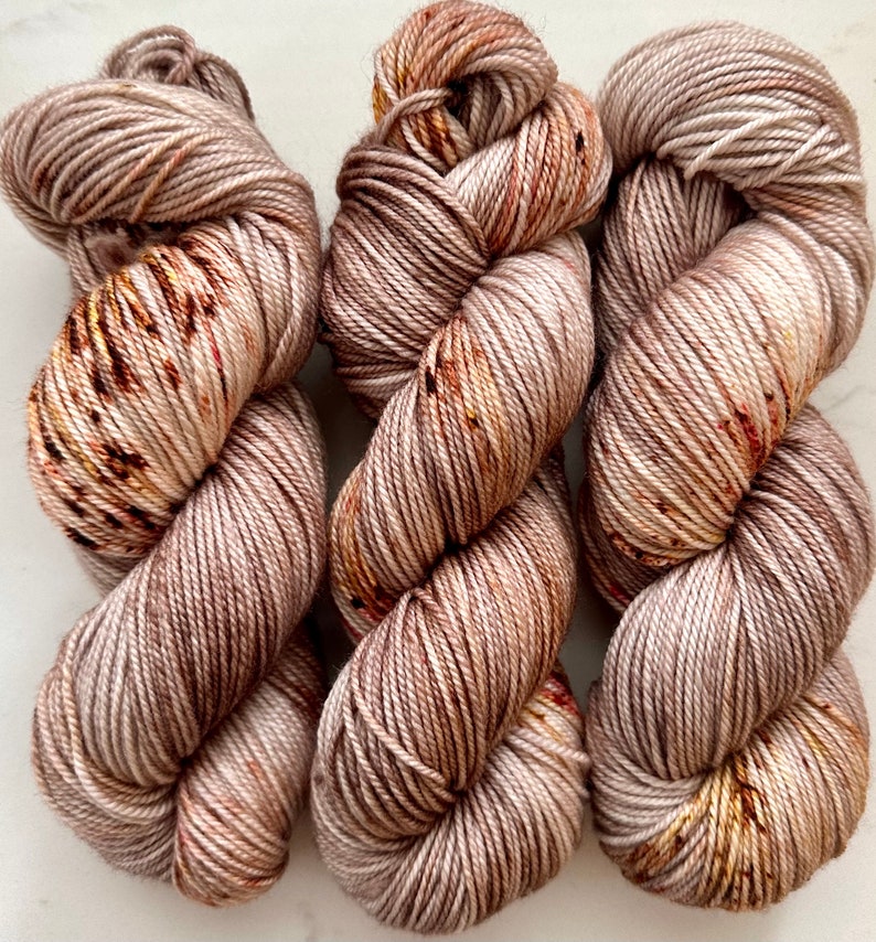 Hand Dyed Yarn Caramel Mochaccino Brown Beige Copper Red Pink Gold Speckled Merino DK Superwash 243 100g image 1