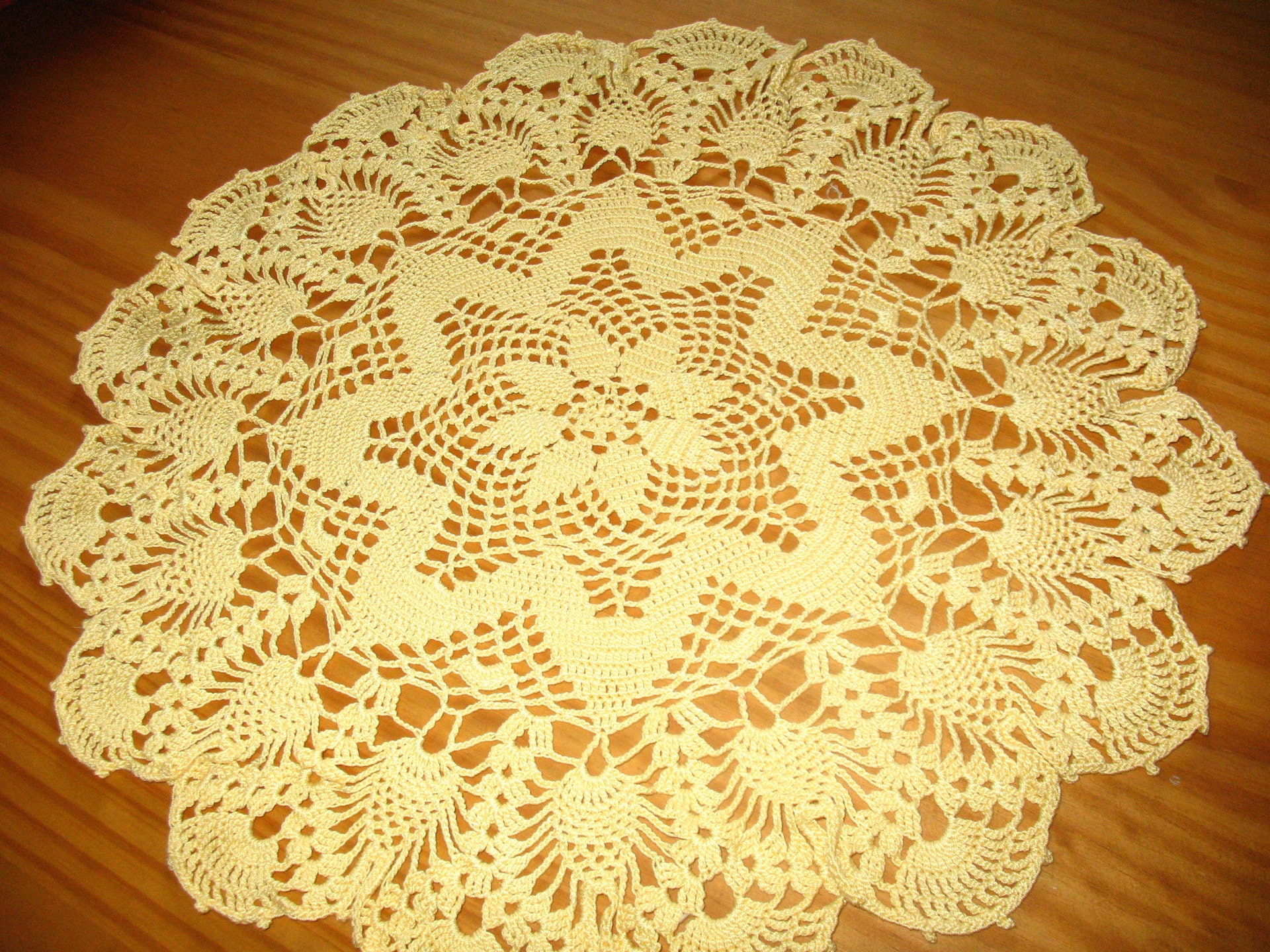 Grand Napperon Jaune Diamètre 44 cm