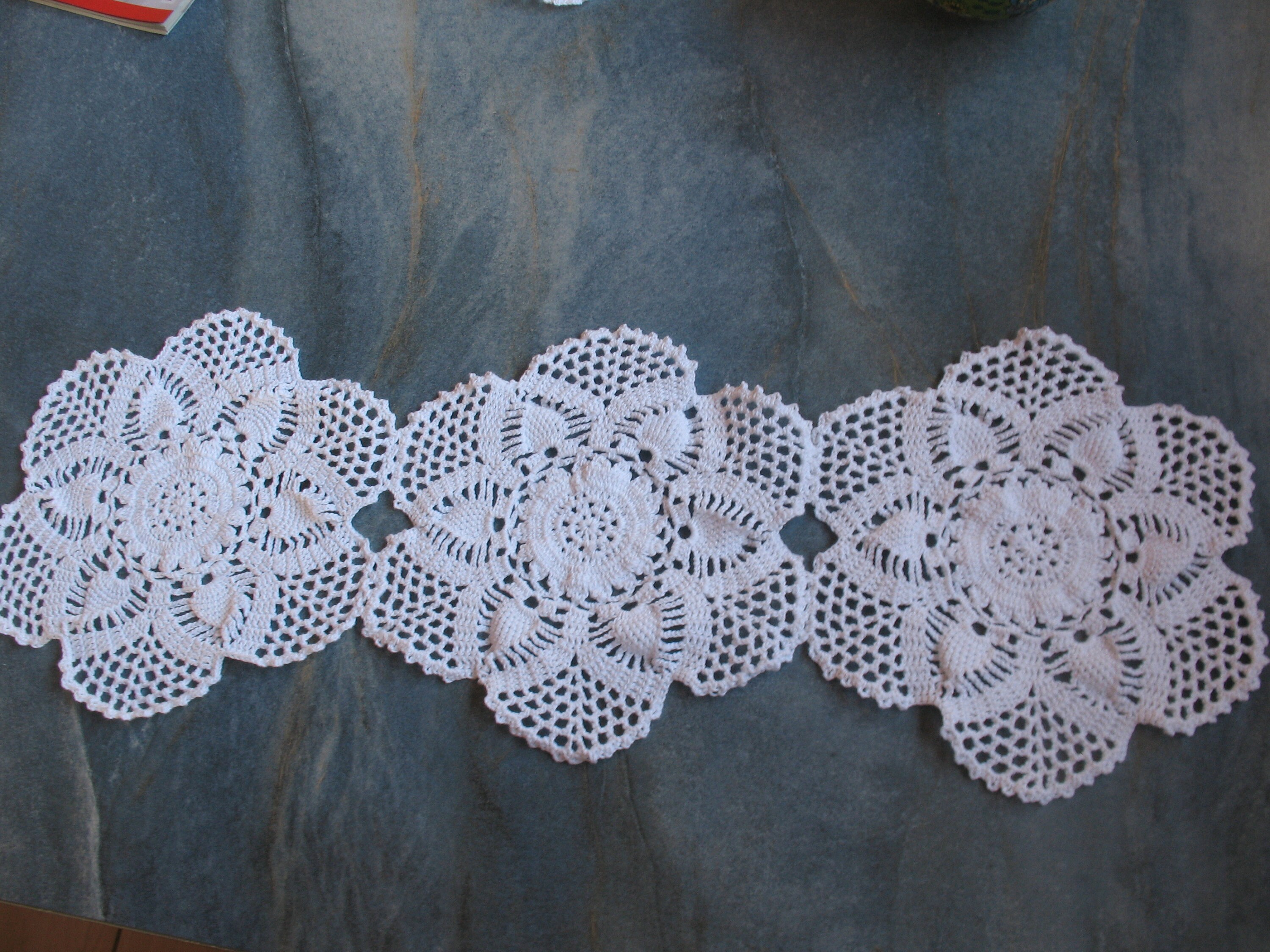 Centre de Table Au Crochet Blanc