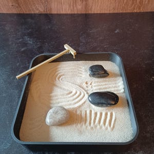 Mini jardín zen básico
