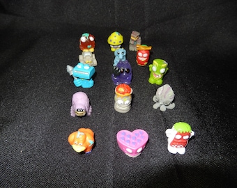 GROSSERY GANG TRASH Pack Trashie Toy Figures - Hair Force - Bug