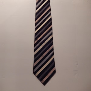 GIORGIO ARMANI 100% Silk Tie - Made in Italy - Stunning Black Gray Beige Striped Necktie - Classic Width 3.75&quot; X 59.5&quot;