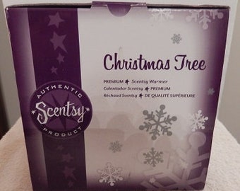 SCENTSY Full Size Holiday Collection CHRISTMAS TREE Wax Warmer w/box & packing
