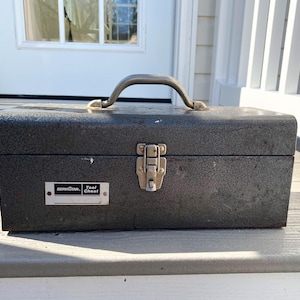 Vintage ServiStar Tool Chest with Tray