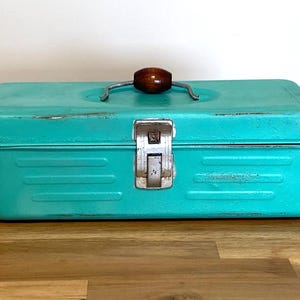 Vintage Green Metal Tool Box - Etsy
