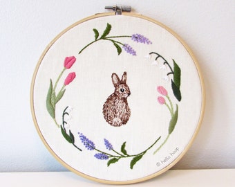 Easter bunny hand embroidery pattern - Floral wreath bunny embroidery - PDF - Instant download