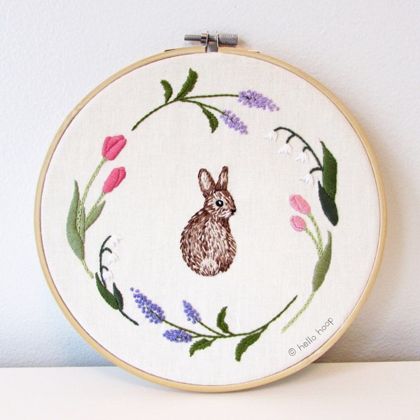 Easter bunny hand embroidery pattern - Floral wreath bunny embroidery - PDF - Instant download