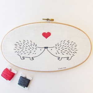 Hedgehog hand embroidery pattern Valentine's Day PDF Instant download image 4