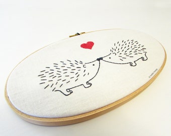 Hedgehog hand embroidery pattern - Valentine's Day - PDF - Instant download