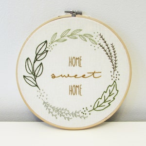 Home Sweet Home hand embroidery pattern Floral wreath PDF Instant download image 3