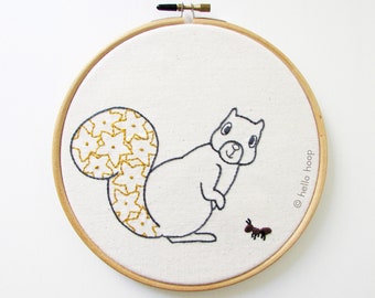 Squirrel and Ant hand embroidery pattern - Woodland decor - PDF - Instant download