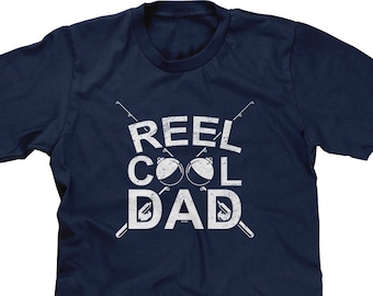Reel Cool Dad Mens Short Sleeve -Fathers Day Daddy Fishing Love Boat Relax Drinking Family Gift Present -DT-01341