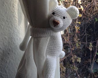 Bear curtains tie back (single), animal tie backs, amigurumi bear, nursery tie backs, crochet bear, baby shower gifts, stroller decoration