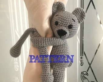Pattern for Bear curtain tie backs