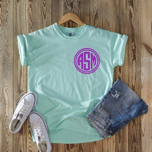 Monogrammed Comfort Colors T-Shirt, Circle Monogram Shirt, Personalized shirt, Monogrammed Comfort Color tee, monogrammed tshirt personalize