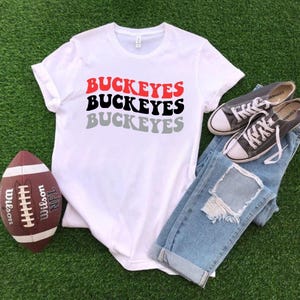 Groovy Wave Shirt Retro Ohio Shirt College Student Gift Crimson Football T-Shirt OH IO Tailgating Tee Football Season Shirt
