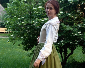Renaissance corset dress for Elizabethan reenactment - Made to order