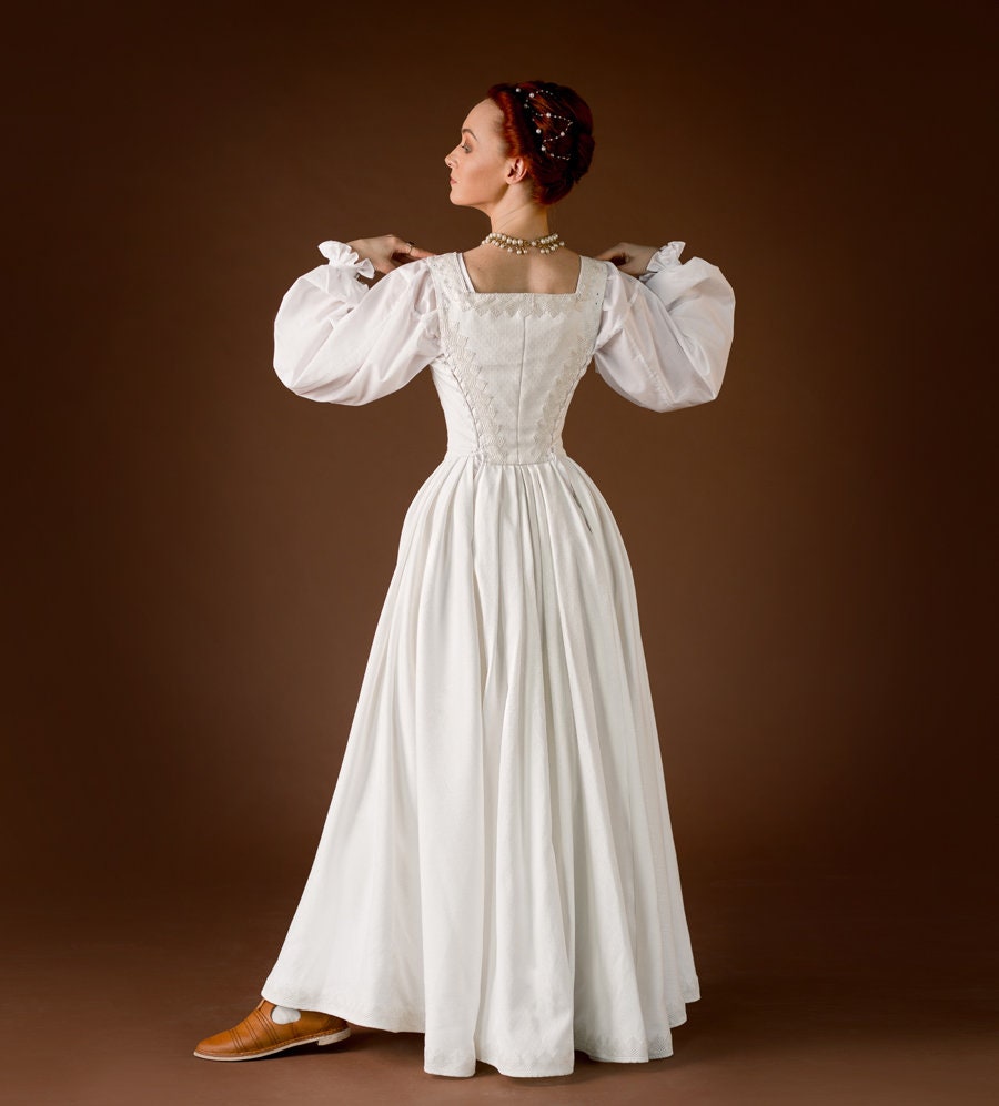 Italian Renaissance Dress, 16th Century Corset Dress Made to Order