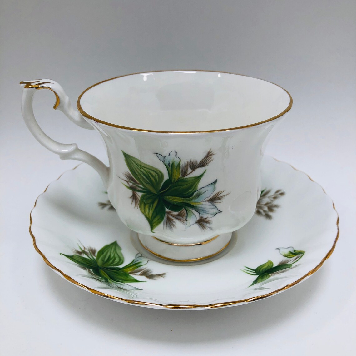 royal albert trillium cup and saucer