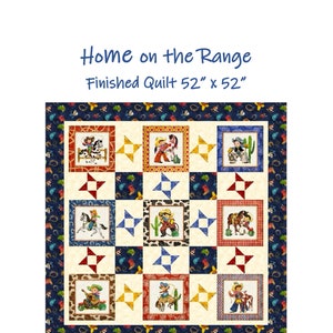 Pode incluir: Um padrão de acolchoado para um edredom "Home on the Range", com um cowboy a montar um cavalo, um cacto e uma ferradura. O edredom mede 132 cm por 132 cm. O padrão é da Blue Bear Quilts e é o número 185. Copyright 2023.