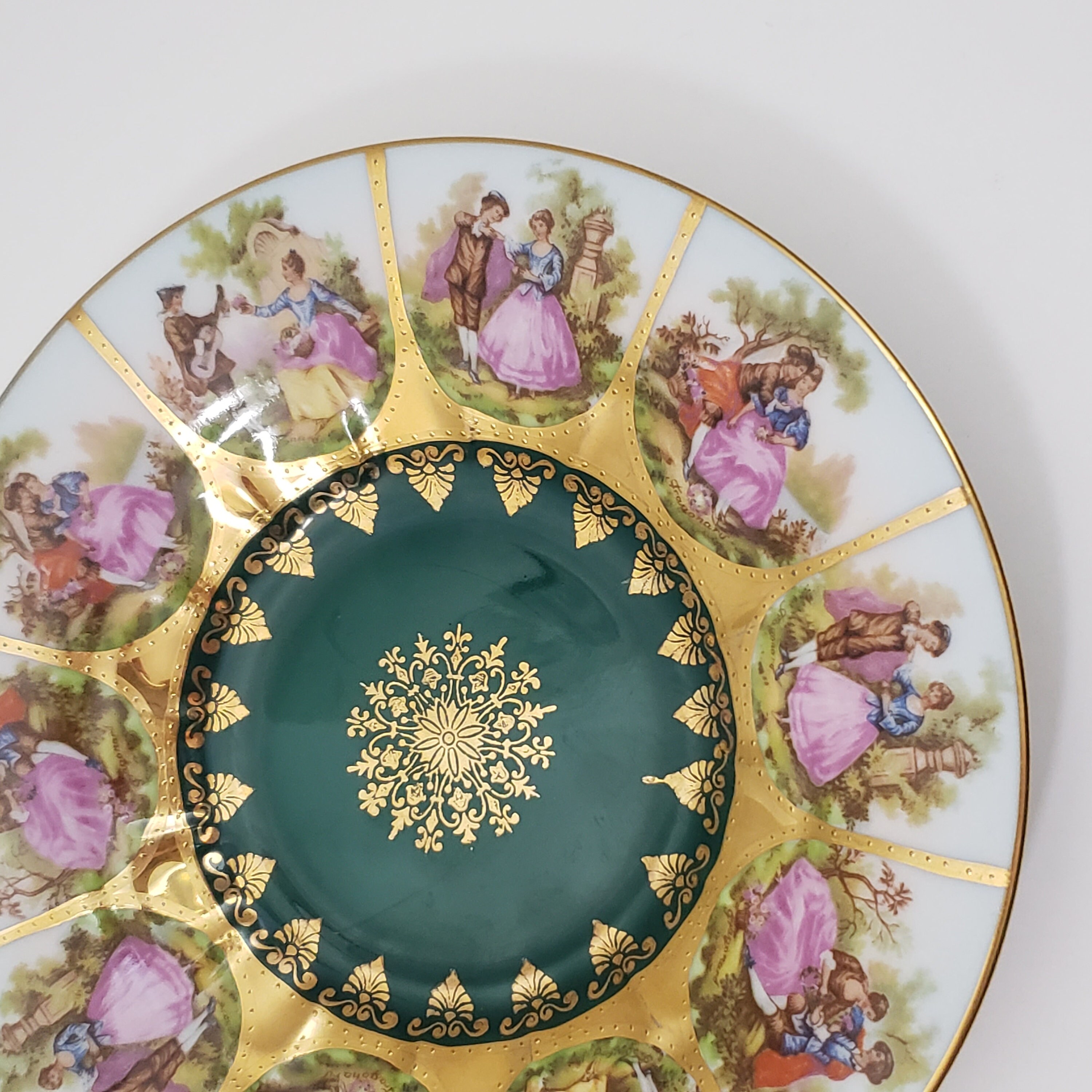 Two J K W Decor Carlsbad Green and Gold Love Story Plates - Etsy Two J K W Decor Carlsbad Green and Gold Love Story Plates - Etsy