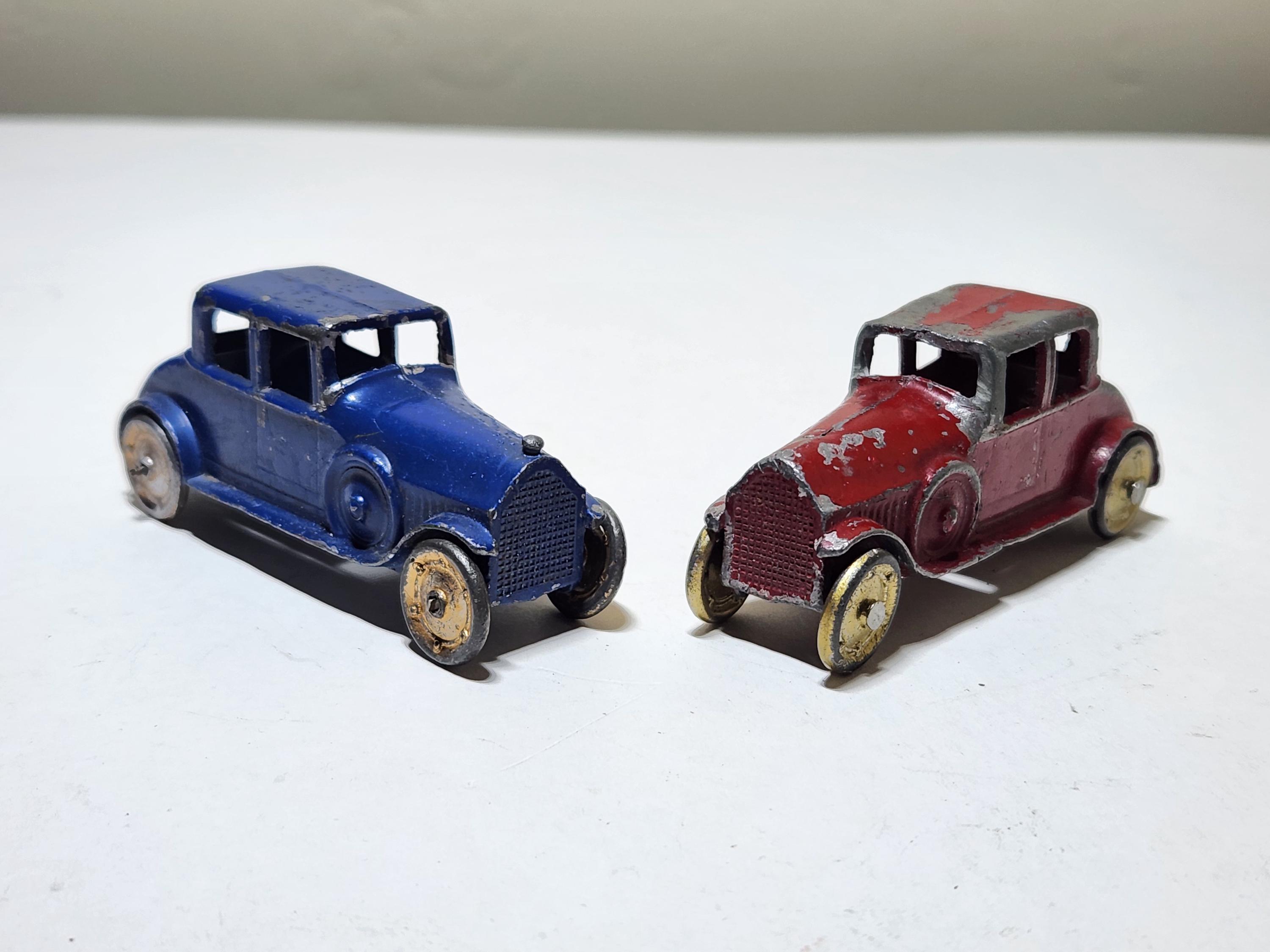tootsietoyミニカー ビンテージ アメリカ トッツィートイ ディンキー Tootsie Toy Coupe With Disc Wheels, Red and Blue Set of 2 - Etsy