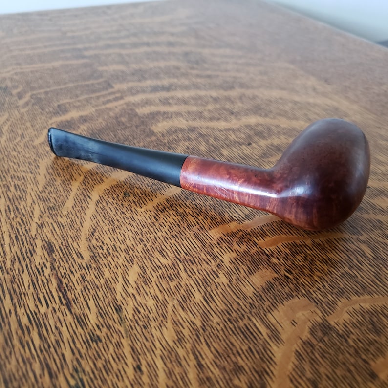 English Burl wood Pipe